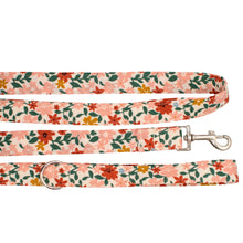 Load image into Gallery viewer, Cottage Floral Dog Leash

